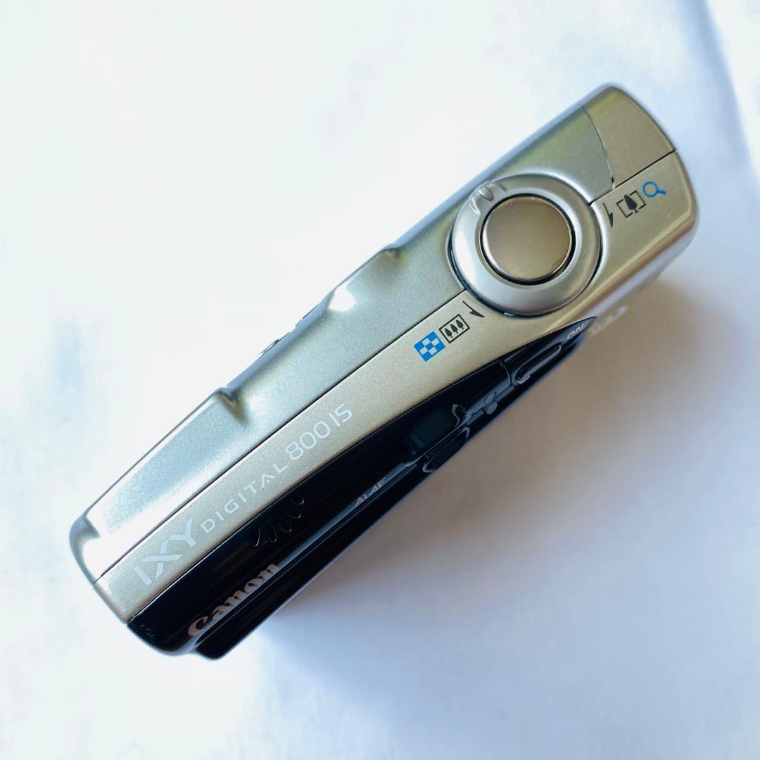 Canon キャノン IXY 800IS PC1176 シルバー デジカメ 中古