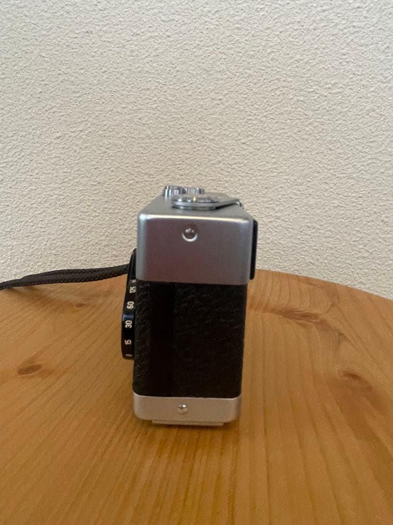 【完動品・美品】Rollei 35 ローライ35 シルバー　ドイツ製　露出計OK
