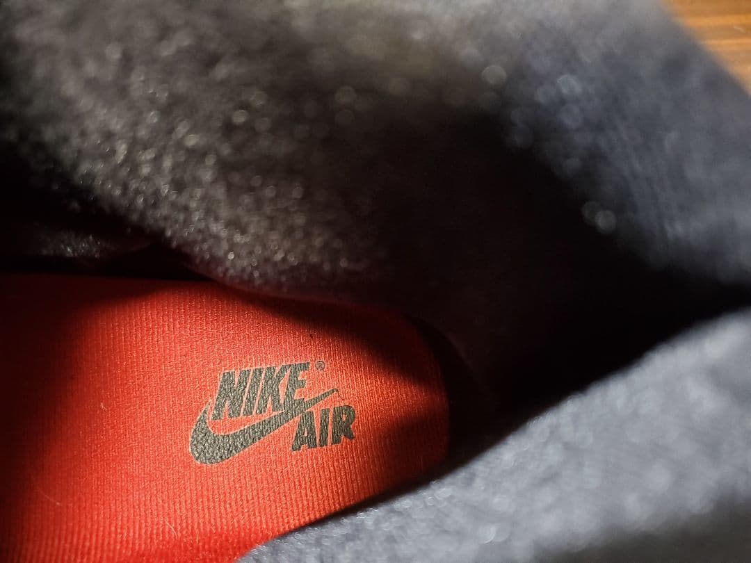 w29cm　Nike WMNS Air Jordan 1 High \"Ruby\"