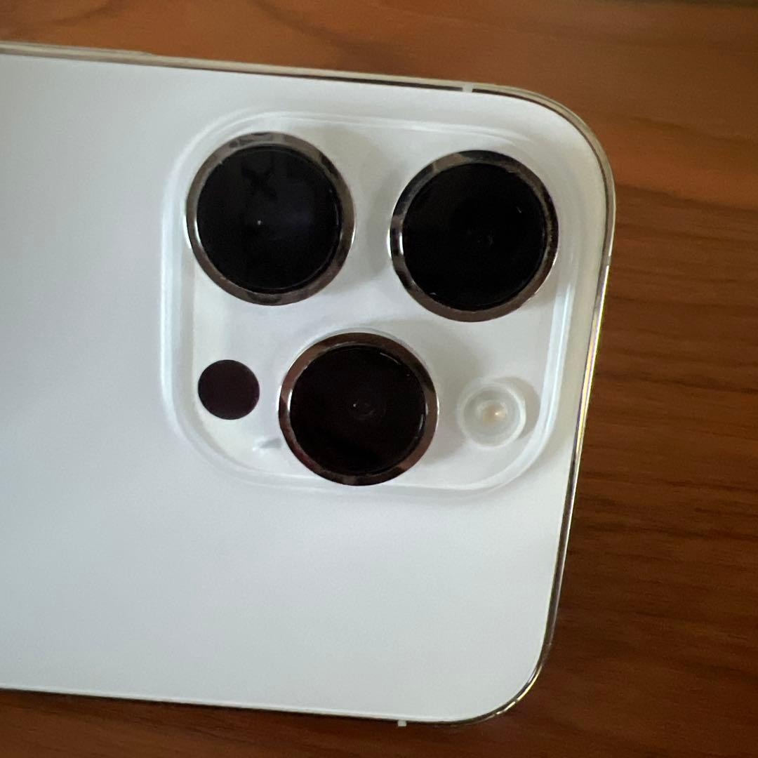 iPhone 14 Pro シルバー　本体　256GB