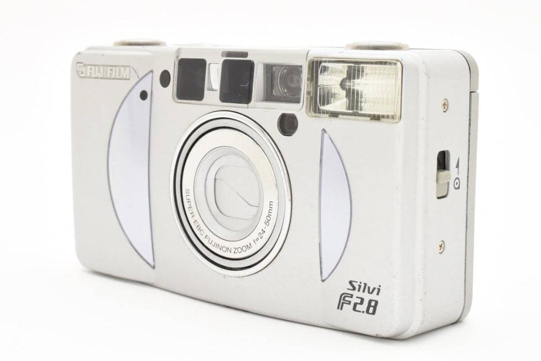 フジフィルム　FUJIFILM Silvi F2.8
