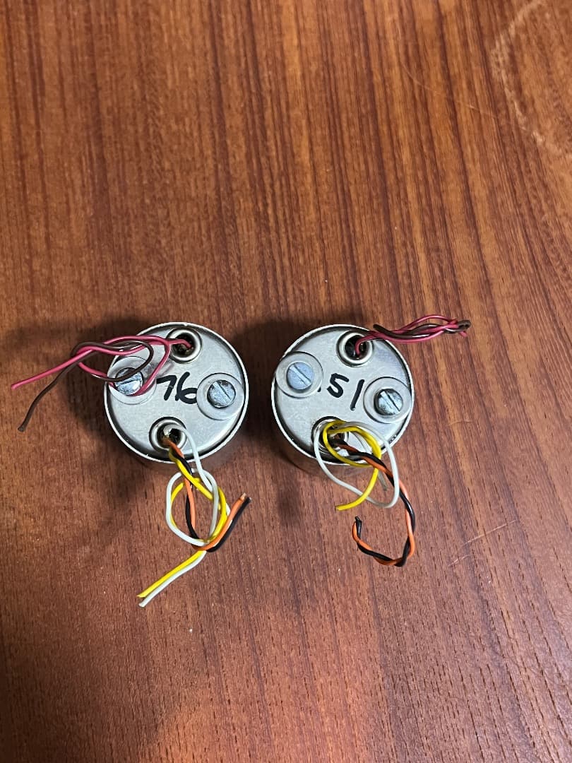  JT-11P-1 ; 2個 ; ライントランス