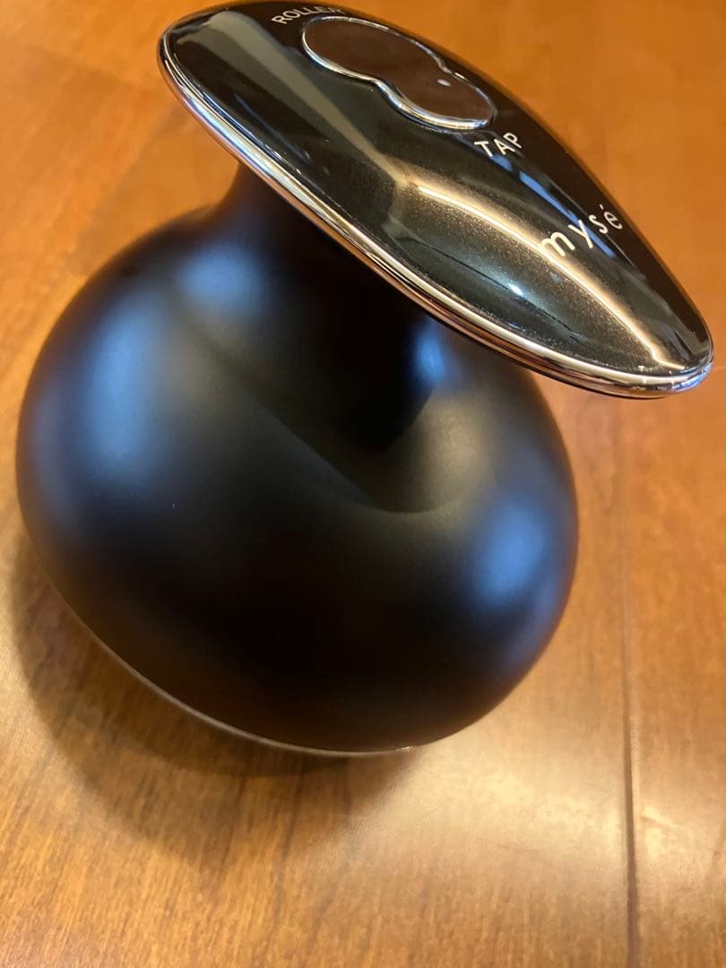 mysé 美顔器 ローラー・タップ機能付き　ヘッドスパ　ミーゼ　MS-32G