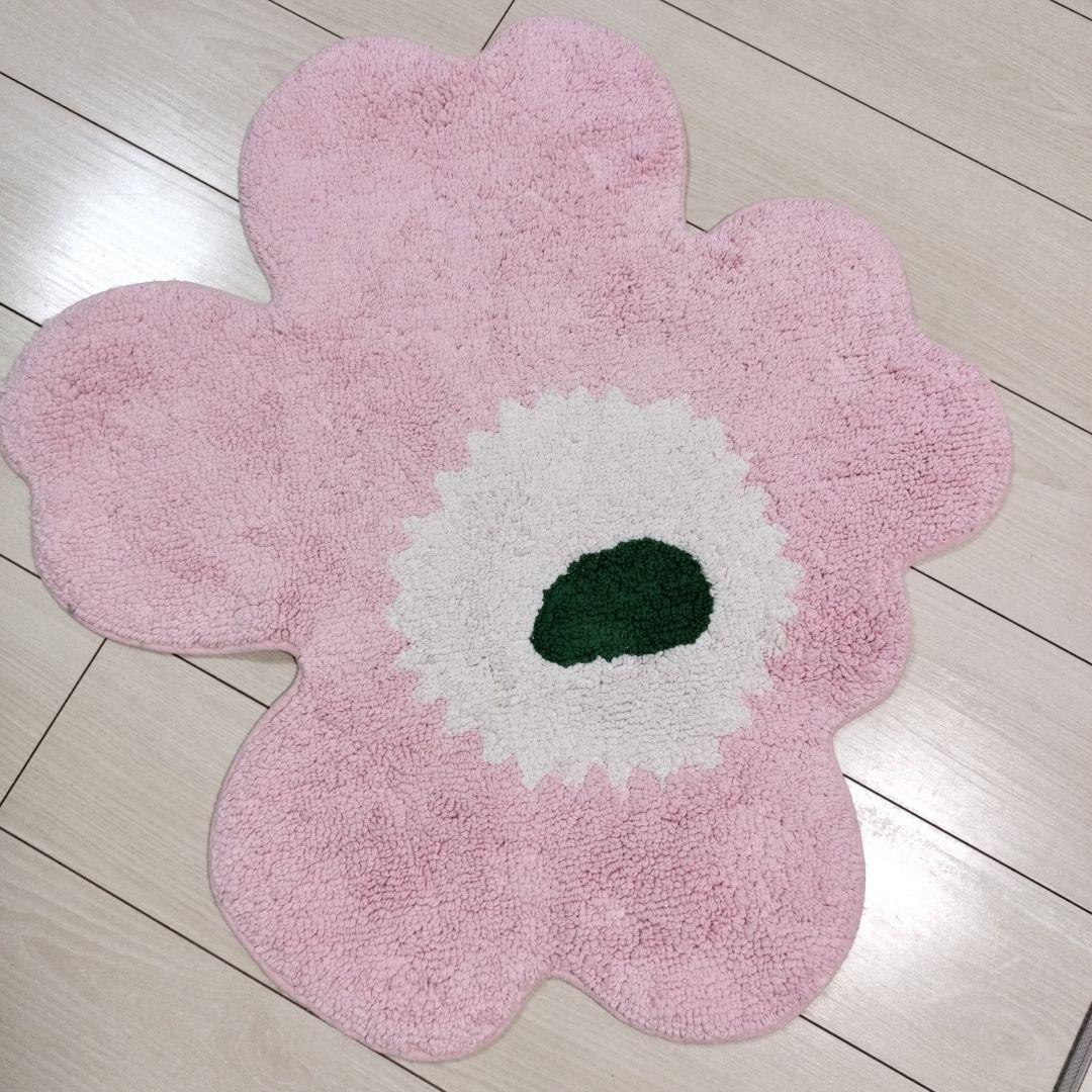 マリメッコ ウニッコ バスマット ピンク Unikko バスマット | Maija Isola | Marimekko (マリメッコ) 日本公式