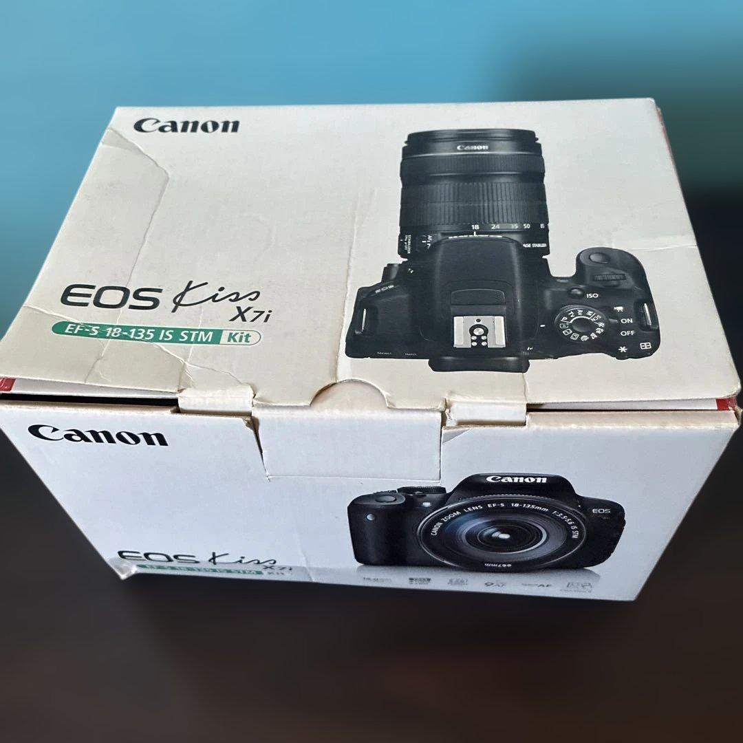 Canon EOS Kiss X7i 18-135 IS レンズキット 元箱付