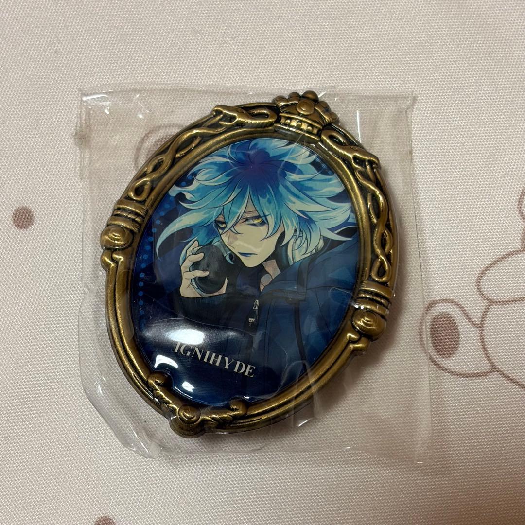 ツイステ イデア・シュラウド トレーディングブローチ - メルカリ