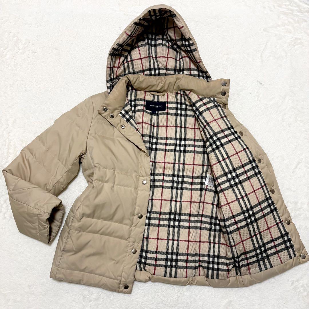 バーバリーロンドン　ダウンジャケット　ノバチェック　L 大きいサイズ　ベージュ バーバリーロンドン ダウンジャケット ノバチェック L 大きいサイズ