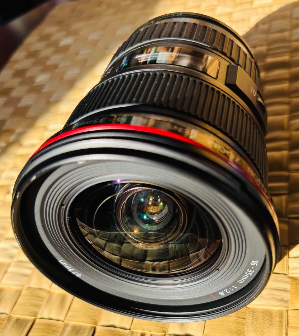 Canon EF 16-35mm f/2.8 L ズームレンズ