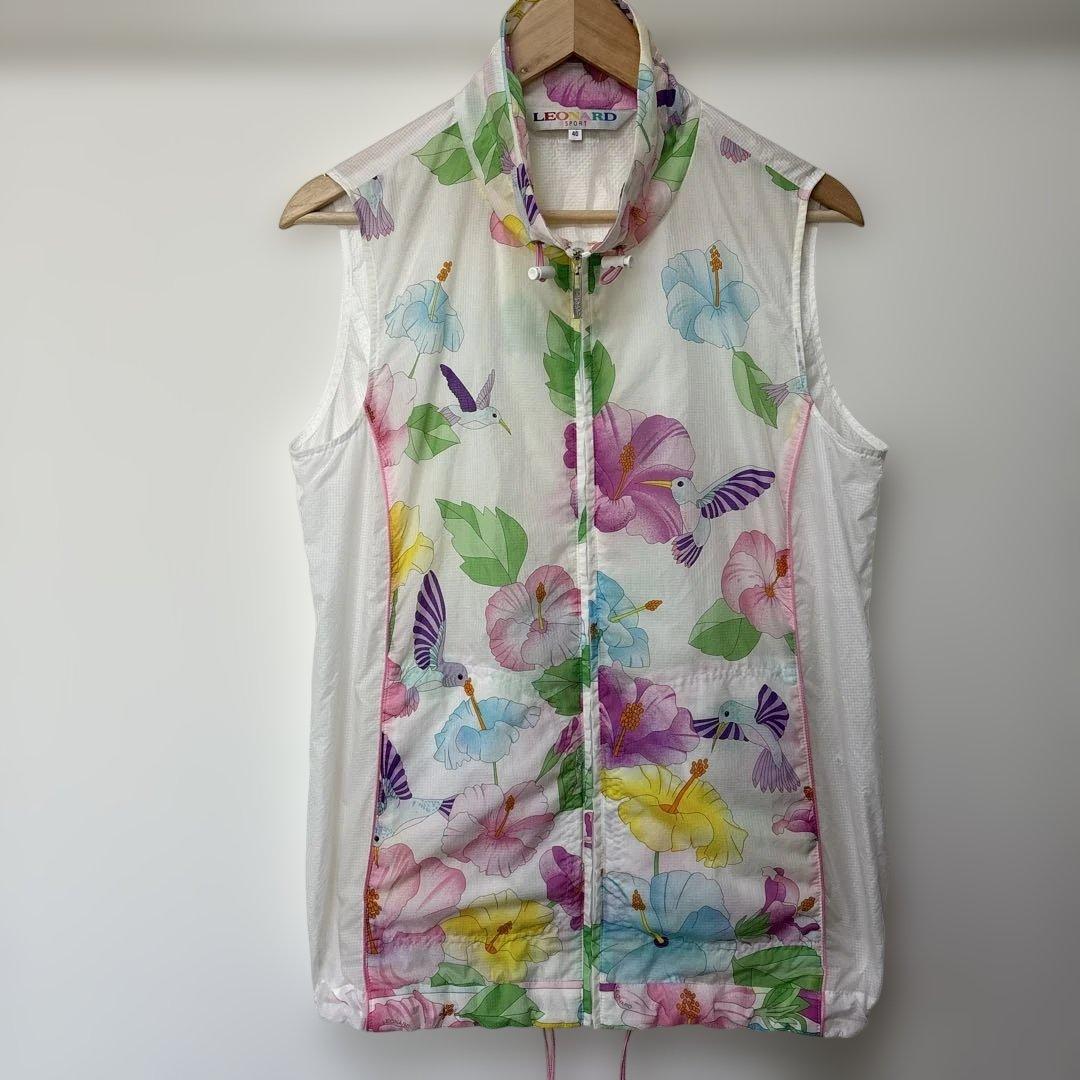 LEONARD SPORT レディース花柄ベスト 40 - メルカリ