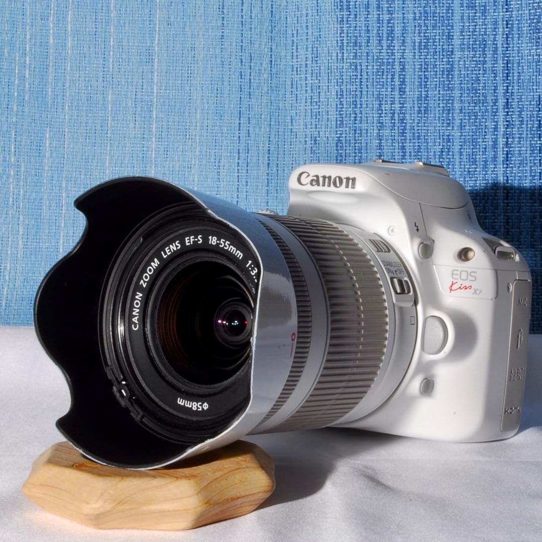 Canon EOS Kiss X7 ♥️超可愛い真っ白ボディ♪