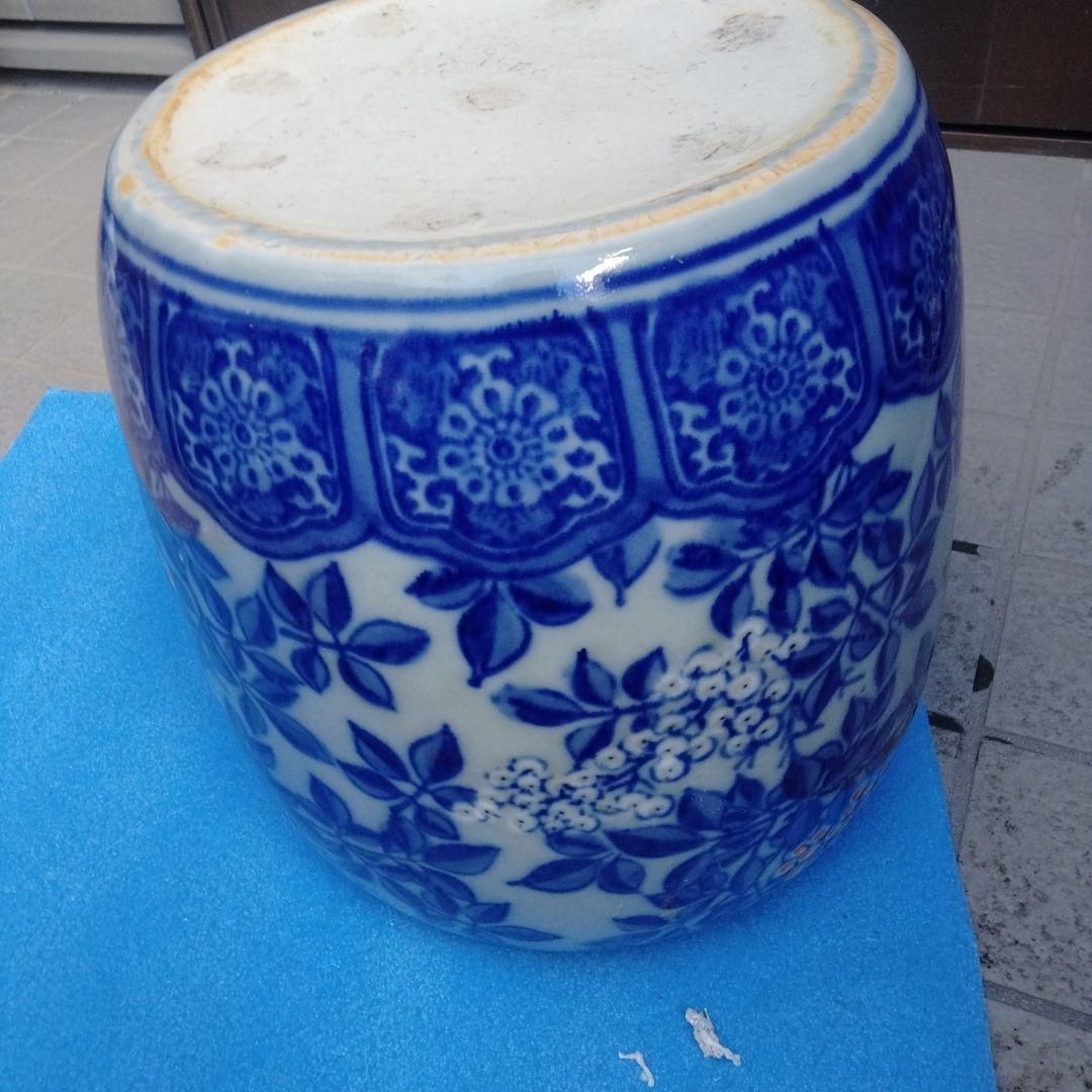 青と白の花柄 陶器火鉢 - メルカリ