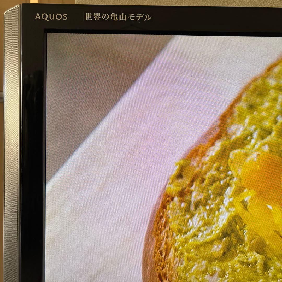 シャープAQUOSフルハイビジョン40インチ液晶テレビ