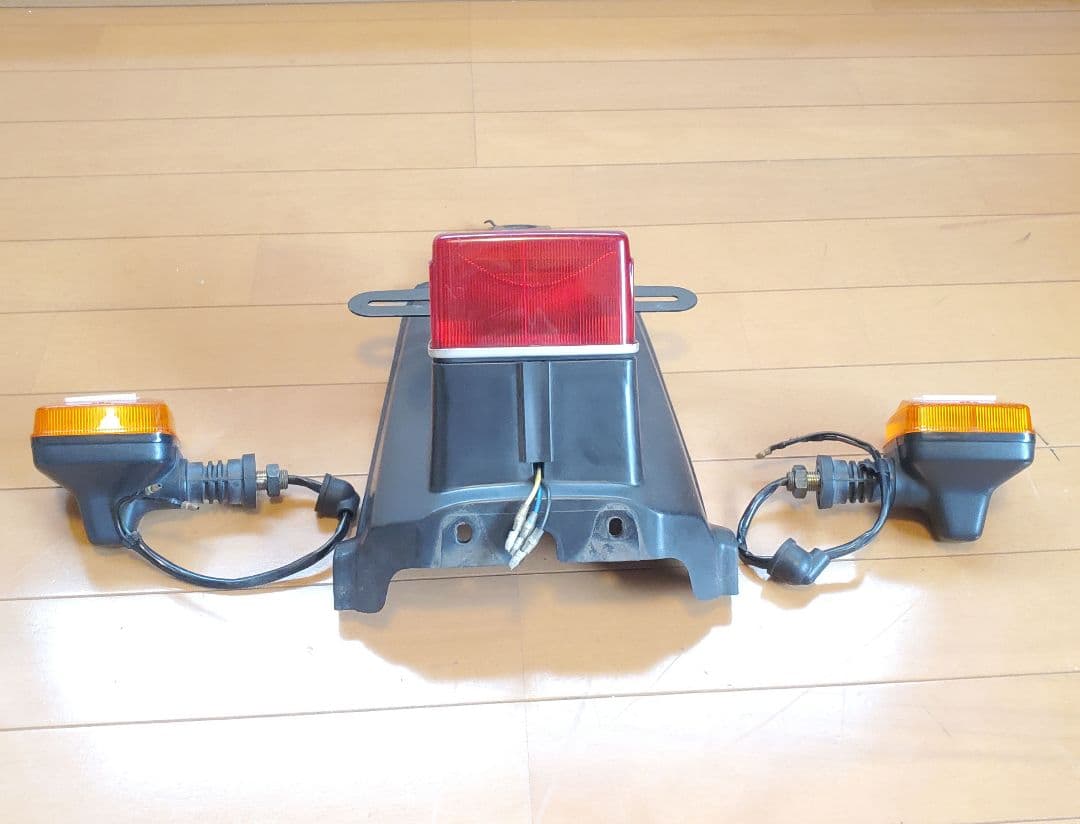 希少♪TW200 純正戻し 外装セット(美品)♪