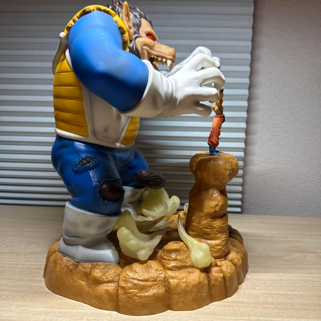 ドラゴンボール 大猿ベジータvs悟空 フィギュア3体まとめ売り - メルカリ