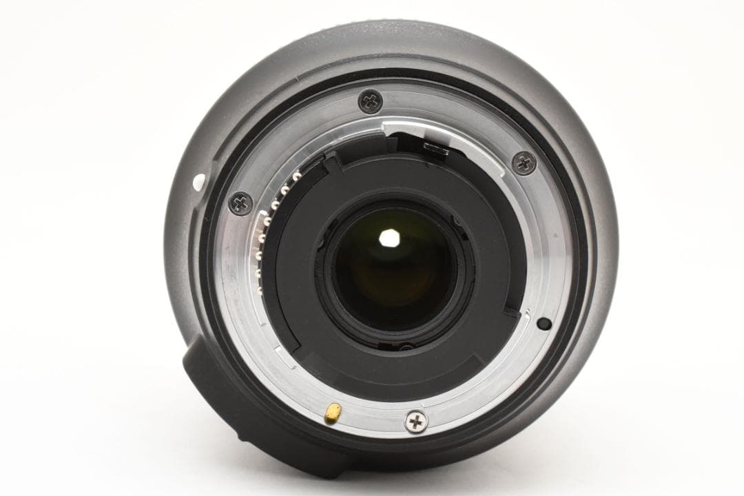 ニコ AF-S NIKKOR 18-300mm F3.5-6.3G ED VR