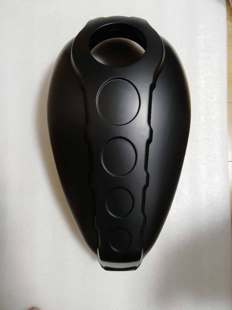 レブル向け 改良型タンクカバー 新品未使用 - メルカリ