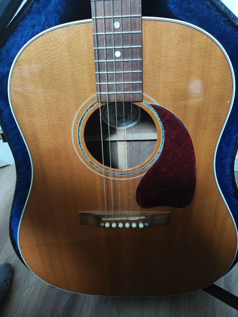 Gibson J-15 2014年製【ハードケース付き】 - メルカリ