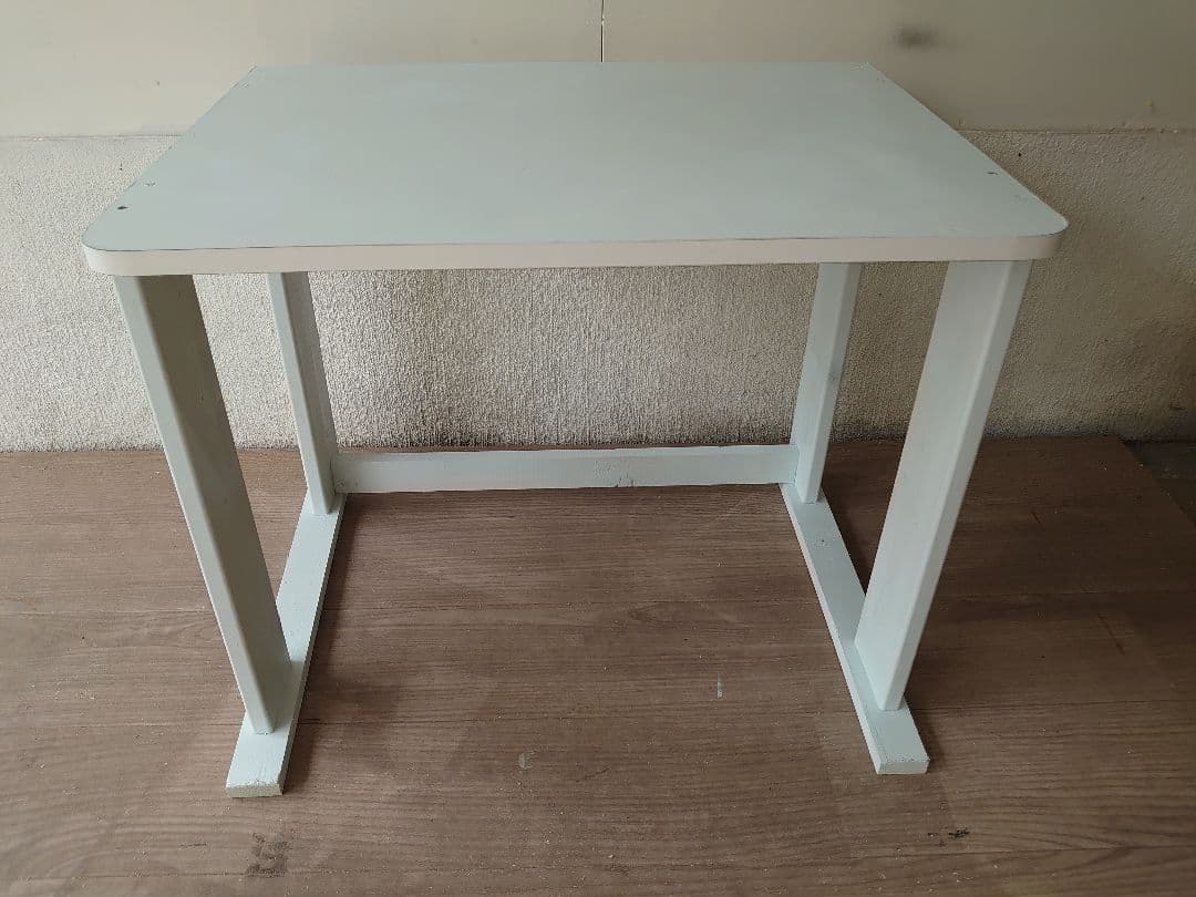 累積22台目の出品】自作の1台用パチスロ実機の置き台（シンプル