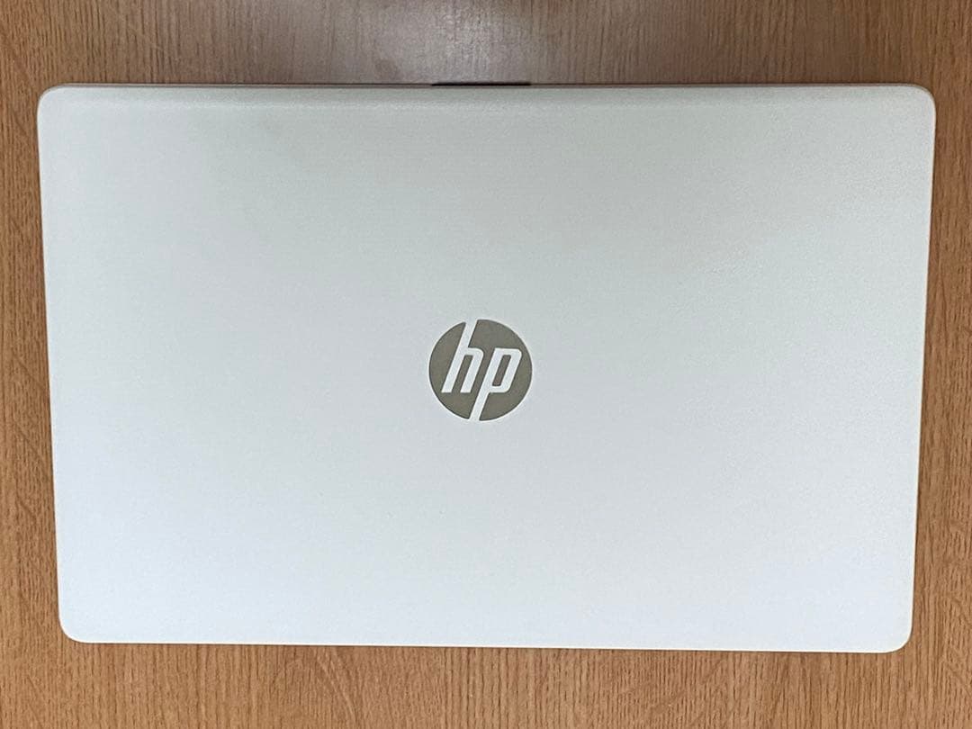 【機種名】HP Laptop 15-db0205AU