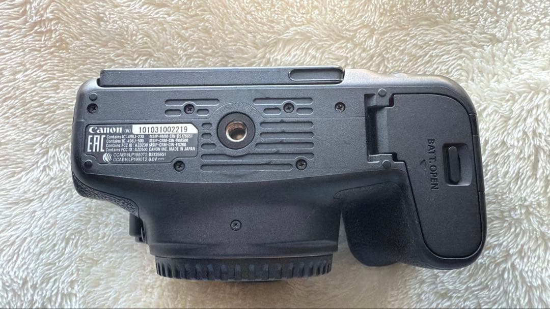 Canon EOS 9000D 本体 バッテリー付き