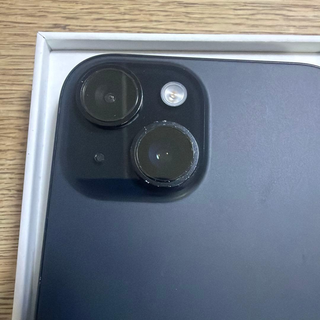 iPhone15 128GB ブラック　擦り傷ありSIMフリー