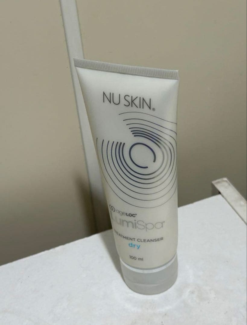 NU SKIN LumiSpa 美顔器 充電器付き