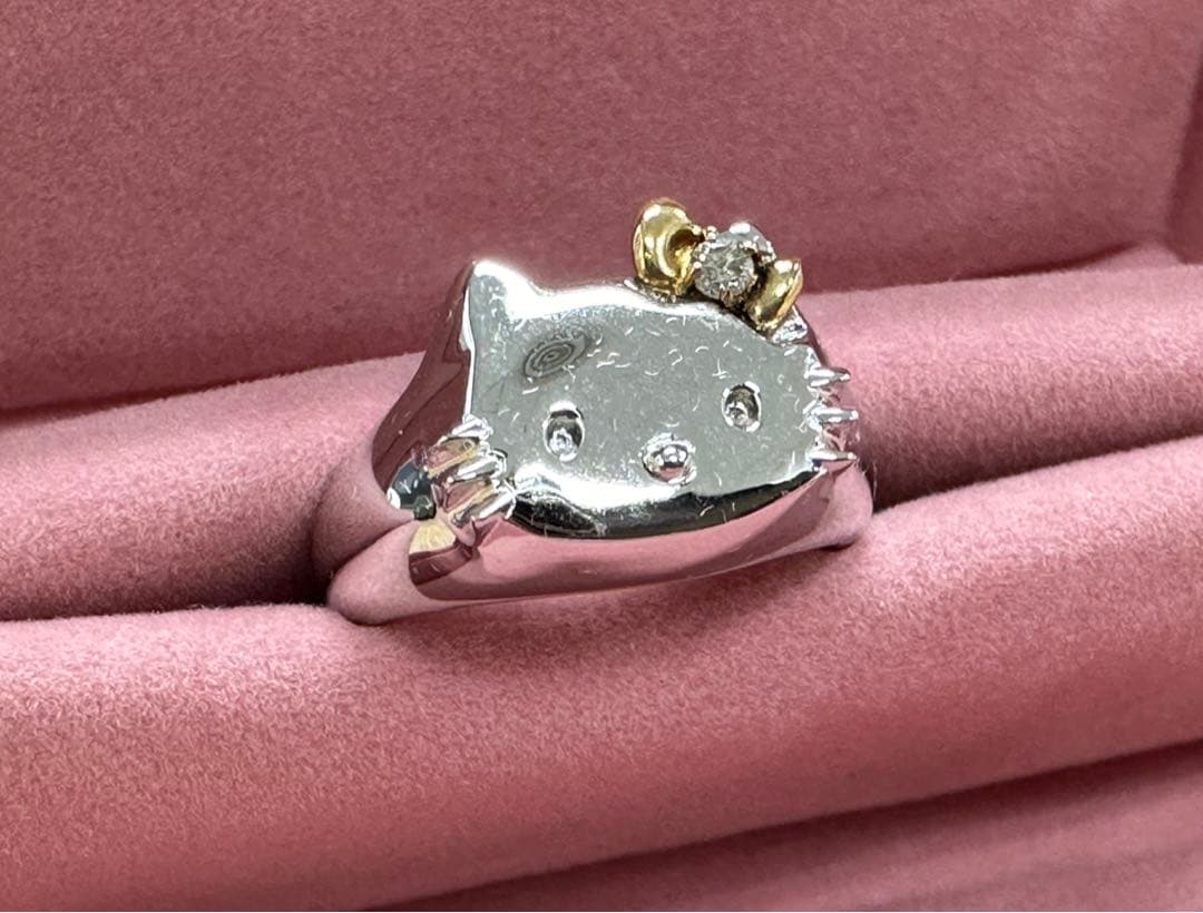 ☆ 2000年記念公式リング アイ・ラブ・ハローキティ 予約限定品 - メルカリ