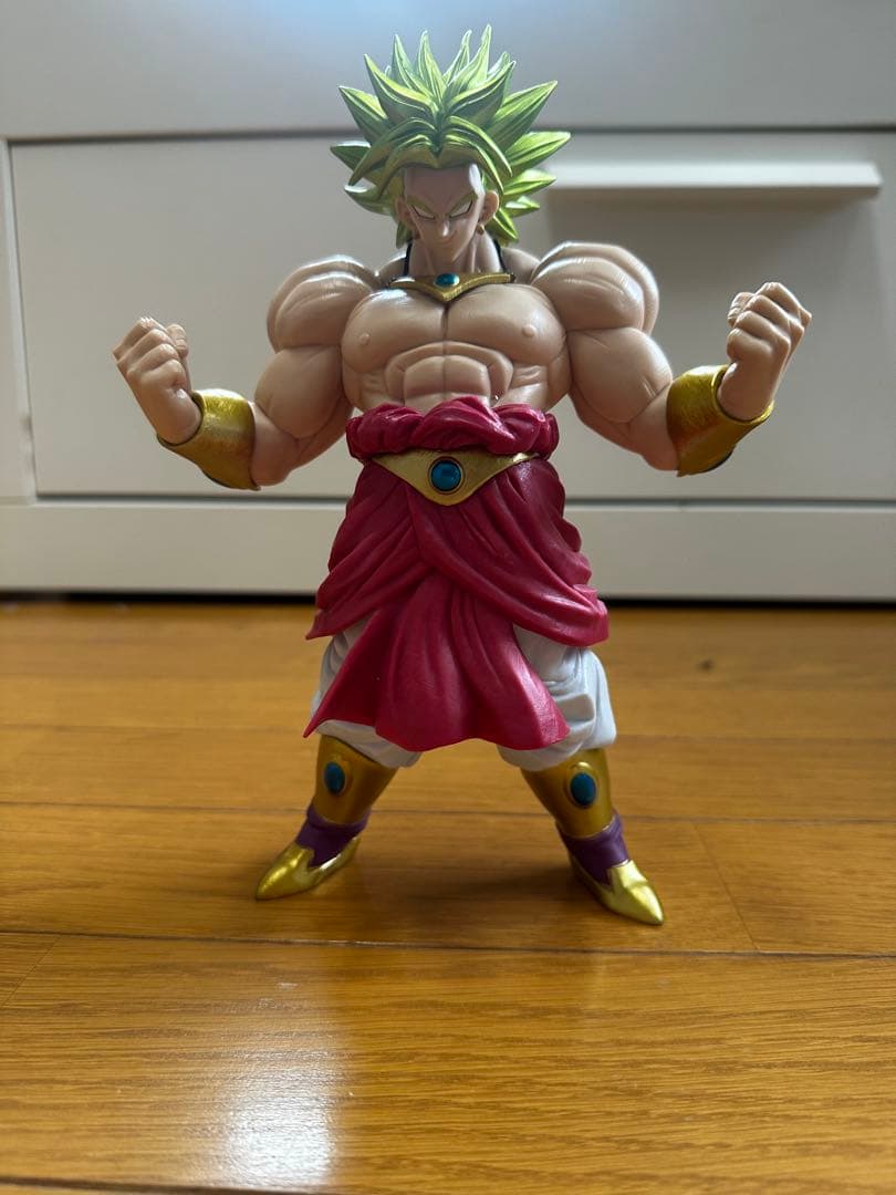ドラゴンボール ブロリー フィギュア 箱あり - メルカリ