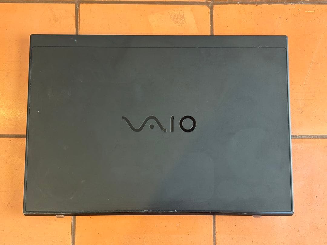 Windowsノート本体 VAIO S11 VJS112C11N Core i5 7200U 4GB