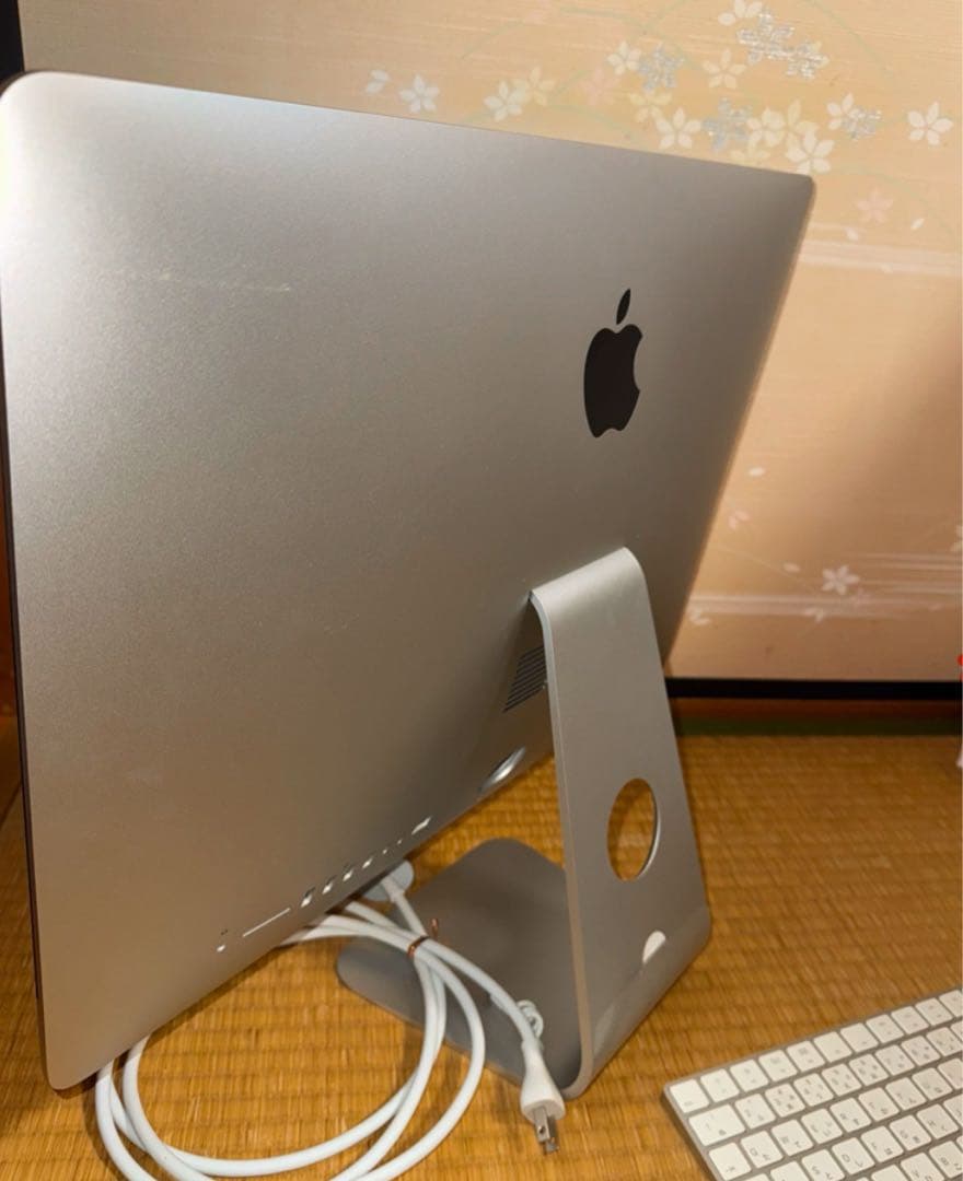 Apple iMac 2019 21.5インチi5,メモリ8GB,HDD 1TB