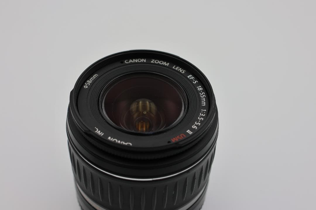 Canon EOS Kiss X3/デジタル一眼レフカメラ本体＋レンズ付き