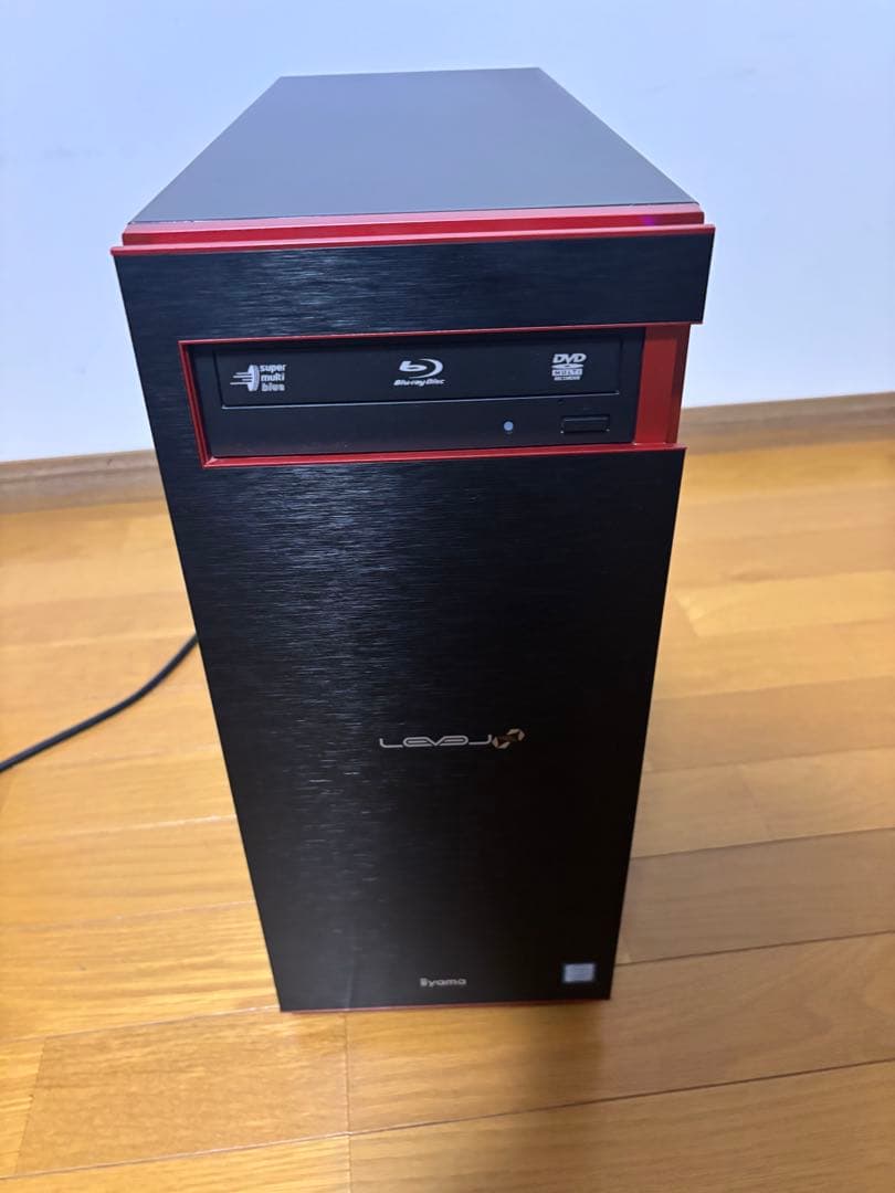 大幅値下げ！iiyama Level♾ ゲーミングPC 中古！i7 M.2SSD