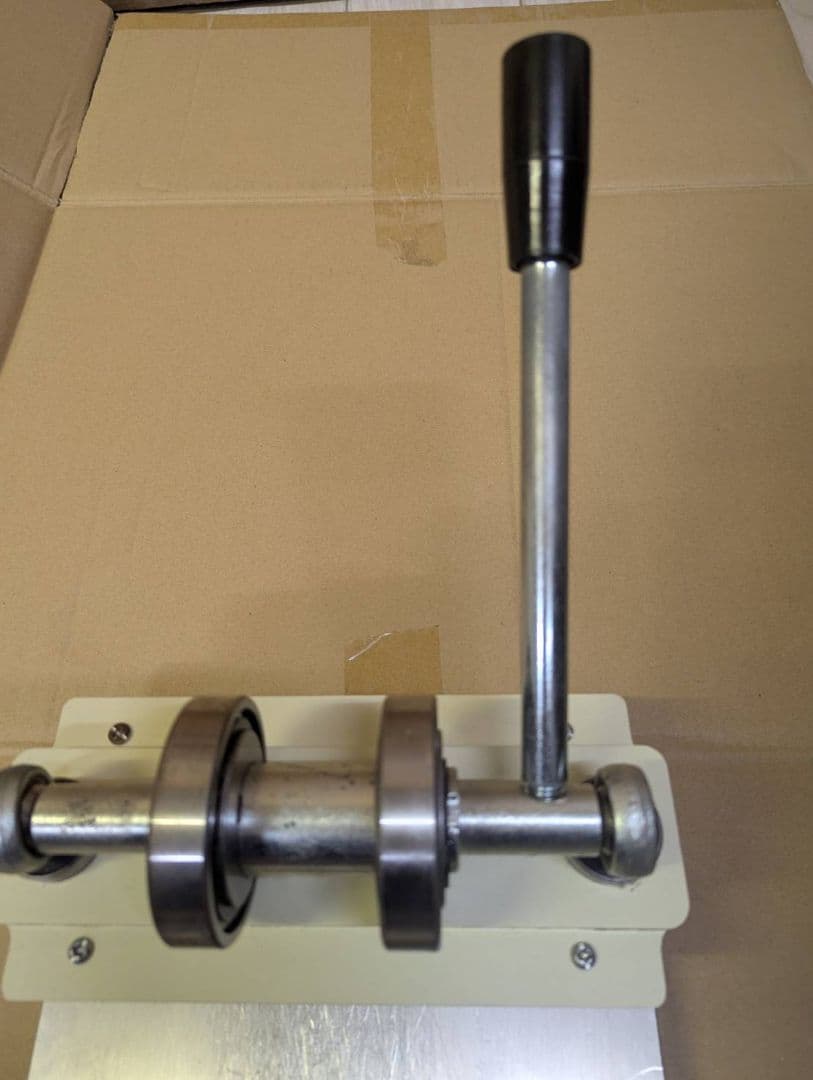 レザークラフト用型抜き器