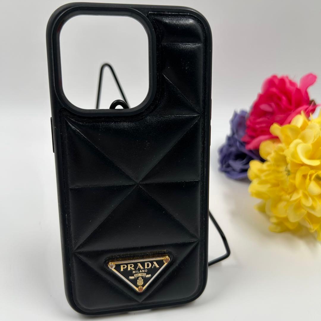 激レア【PRADA】iPhone14Pro パデットケース 3角ロゴ レザー 黒