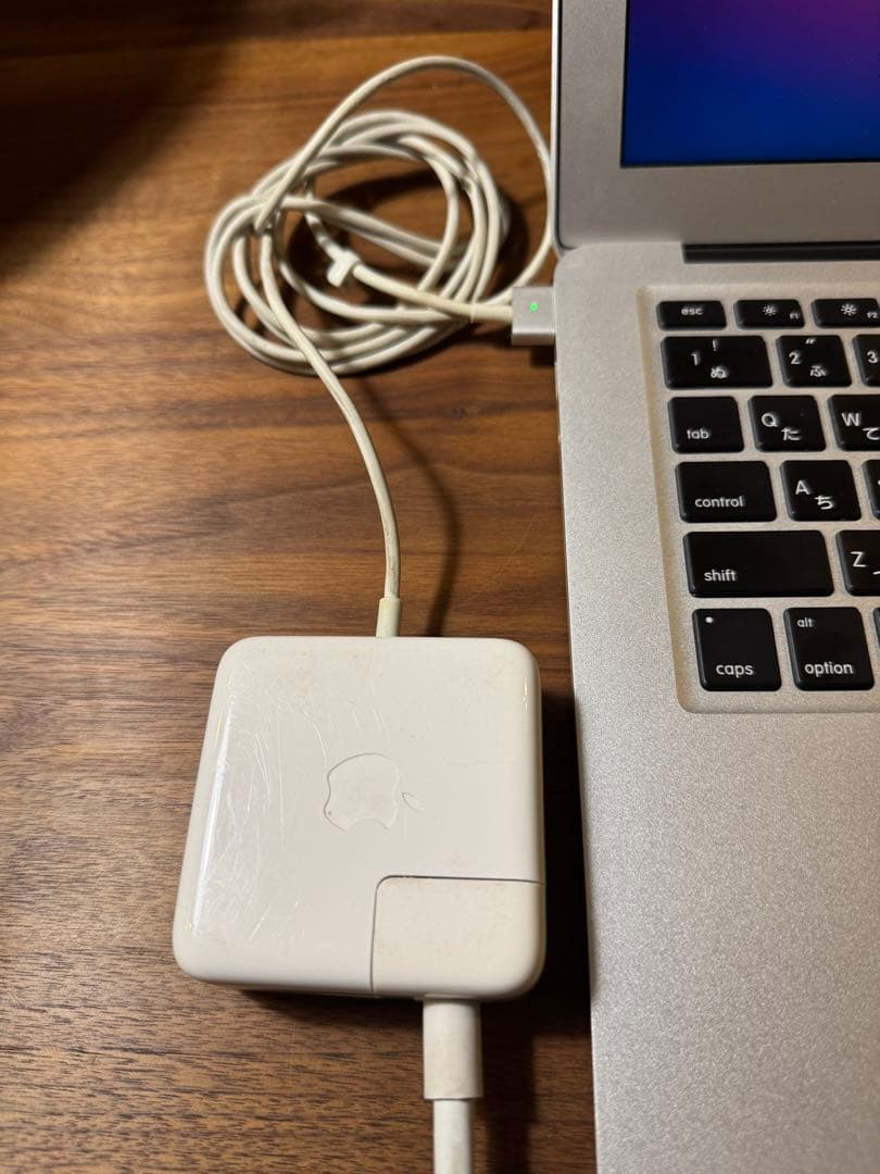 MacBook Air 13インチ i5 256GB 4GB Mid 2013