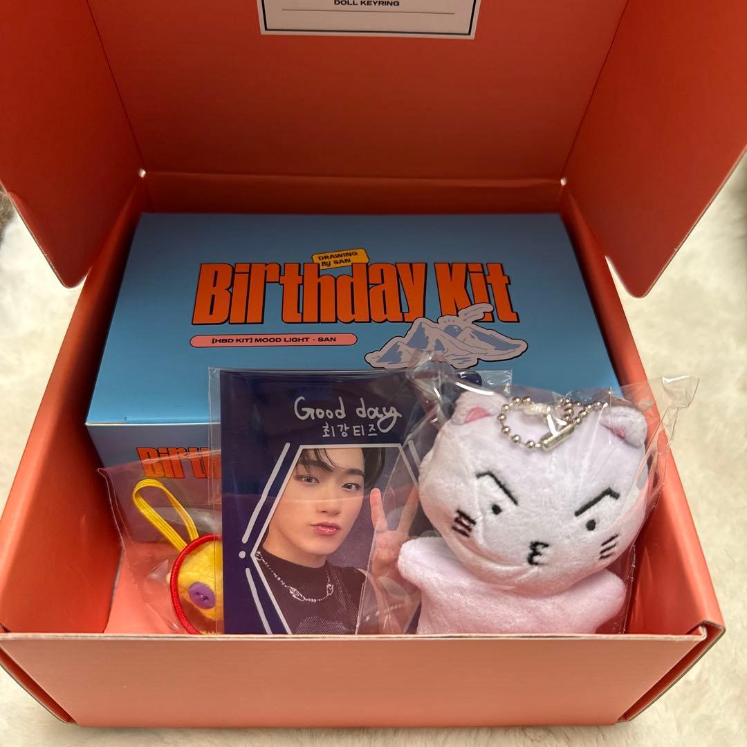 ATEEZ アチズ サン センイルMD 2023 BirthdayKit - メルカリ
