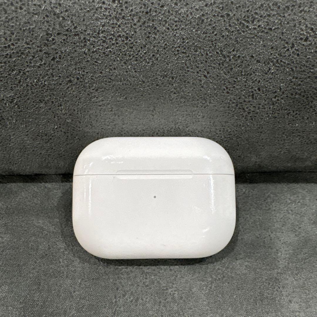 Apple AirPods Pro 第2世代　ワイヤレスイヤホン　ライトニング 楽天市場】アップル Airpods Pro 第2世代 2022年 Lightningタイプ