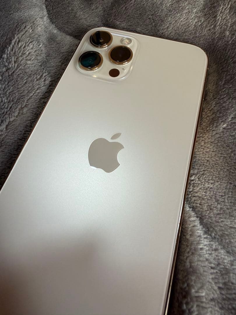 スマートフォン本体 Apple iPhone 12 promax gold 256GB