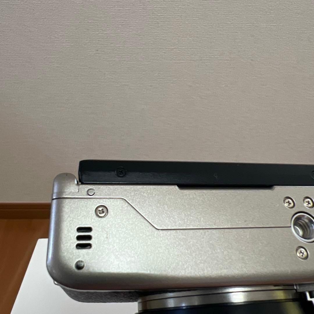 FUJIFILM X-T100 レンズキット [シャンパンゴールド]