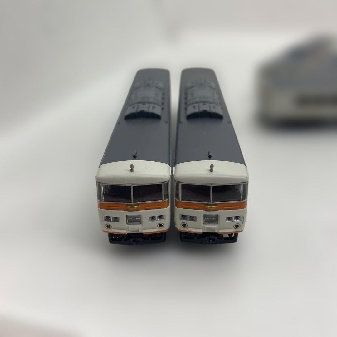 【nr/1.31/3】Nゲージ 鉄道模型国鉄185系試案塗装朱編成 7両セット