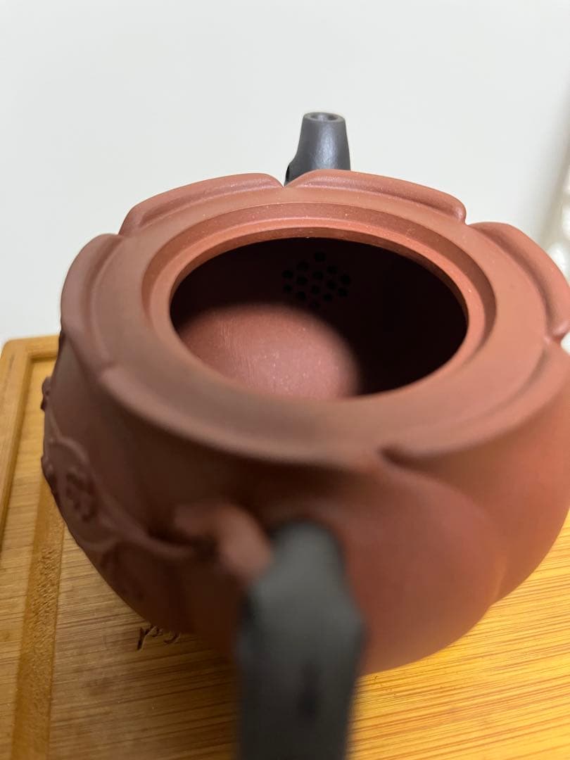 中国茶器 朱建偉 紫砂大師 双色梅花 紫砂壺 紫泥 紫砂 朱泥 宜興