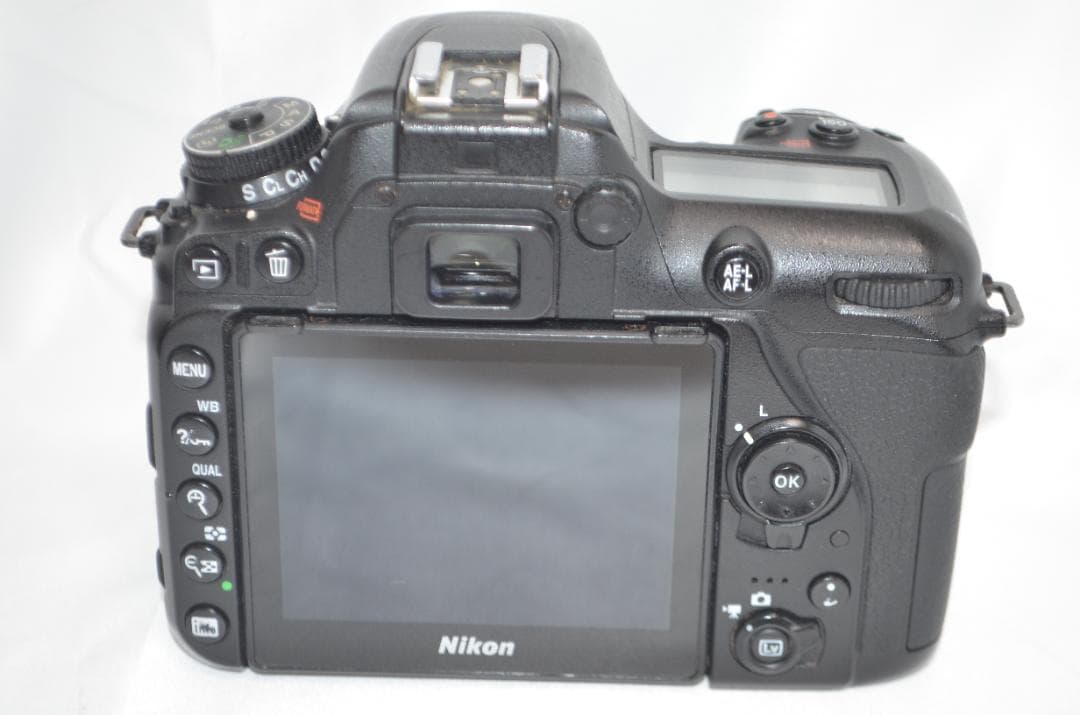 美品級　シャッター数3万9600回以下 Nikon D7500☆Wi-Fi搭載