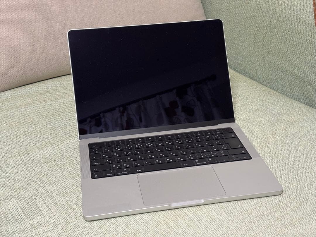 美品　Apple MacBook Pro 14インチ M3 Pro 36GB