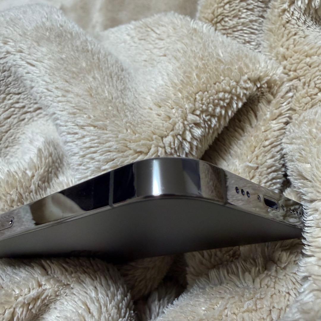 k*2様 Apple iPhone 13 Pro グラファイト 本体 76%