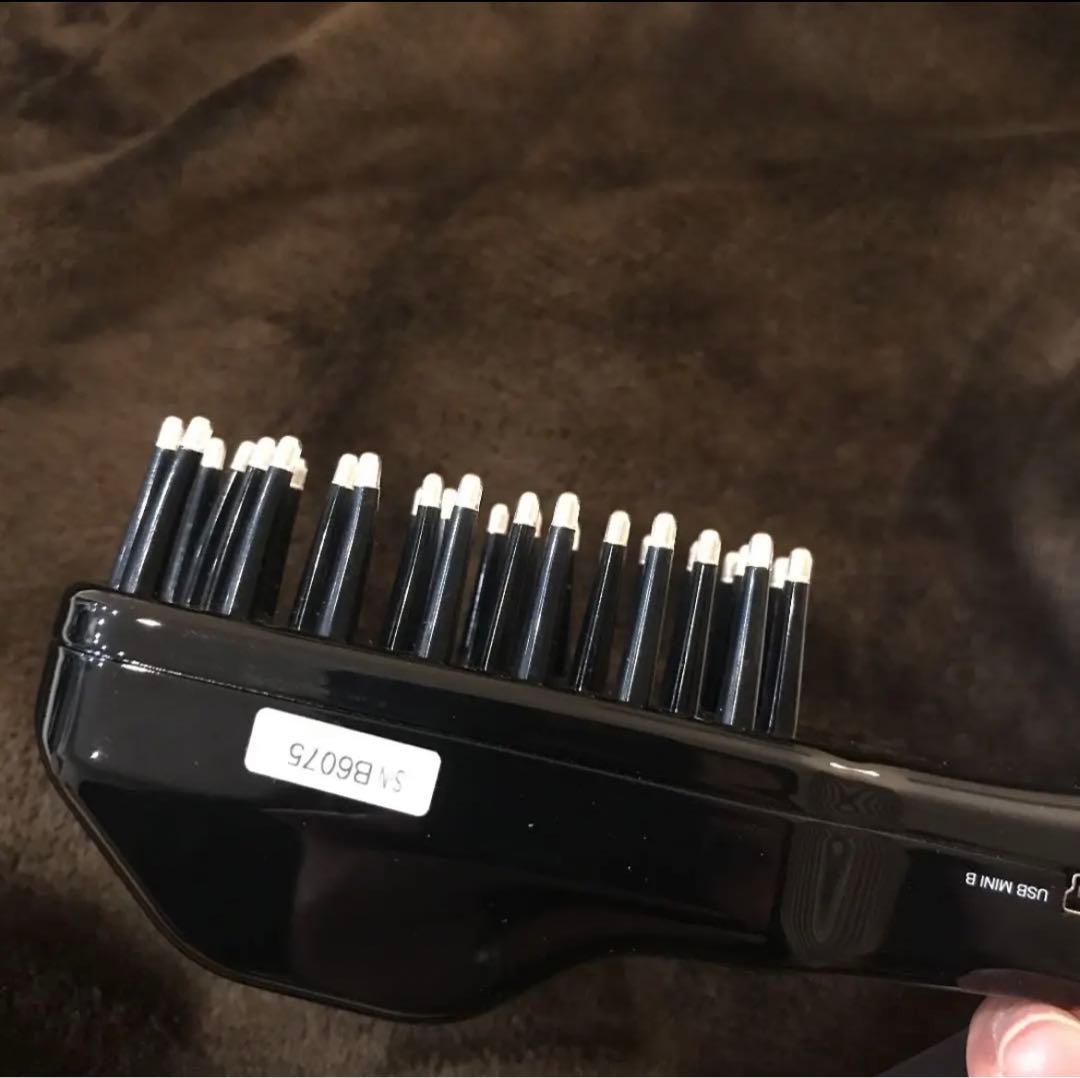 電気バリブラシとヘッドマッサージローション