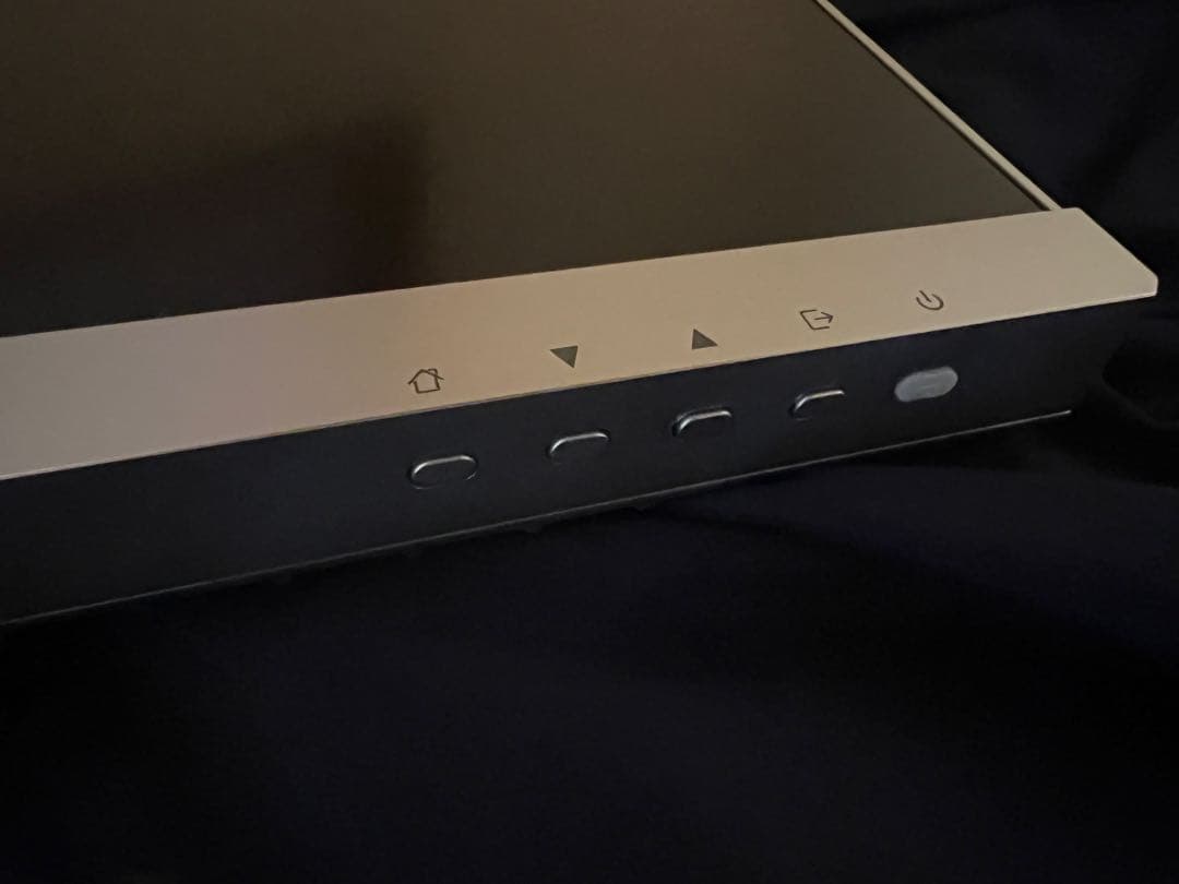 innoca 32M2V 4KミニLED HDR1000