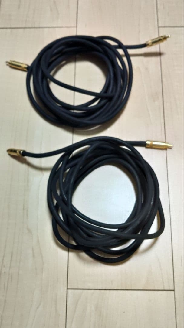 ベルデン8412　2芯シールドケーブル　約4m×2本　RCA端子 8412 （切り売り2芯シールドケーブル）