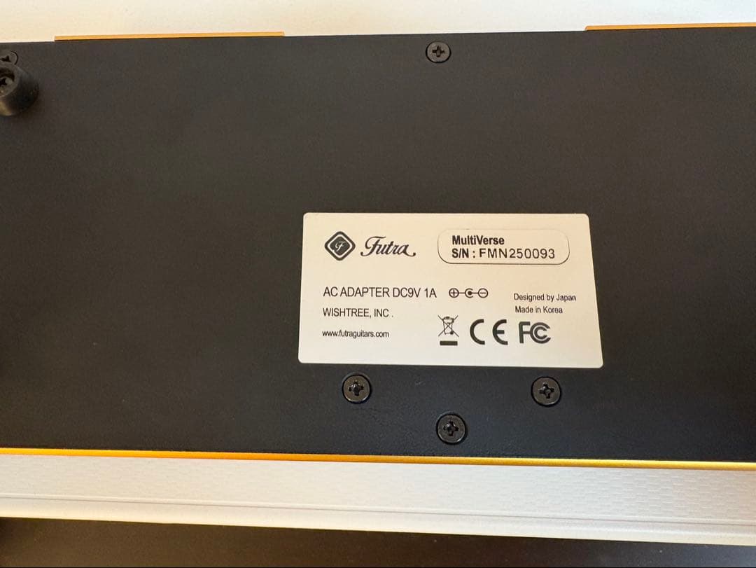 MULTIVERSE ギターエフェクター（ACアダプター付属） - ギター新着