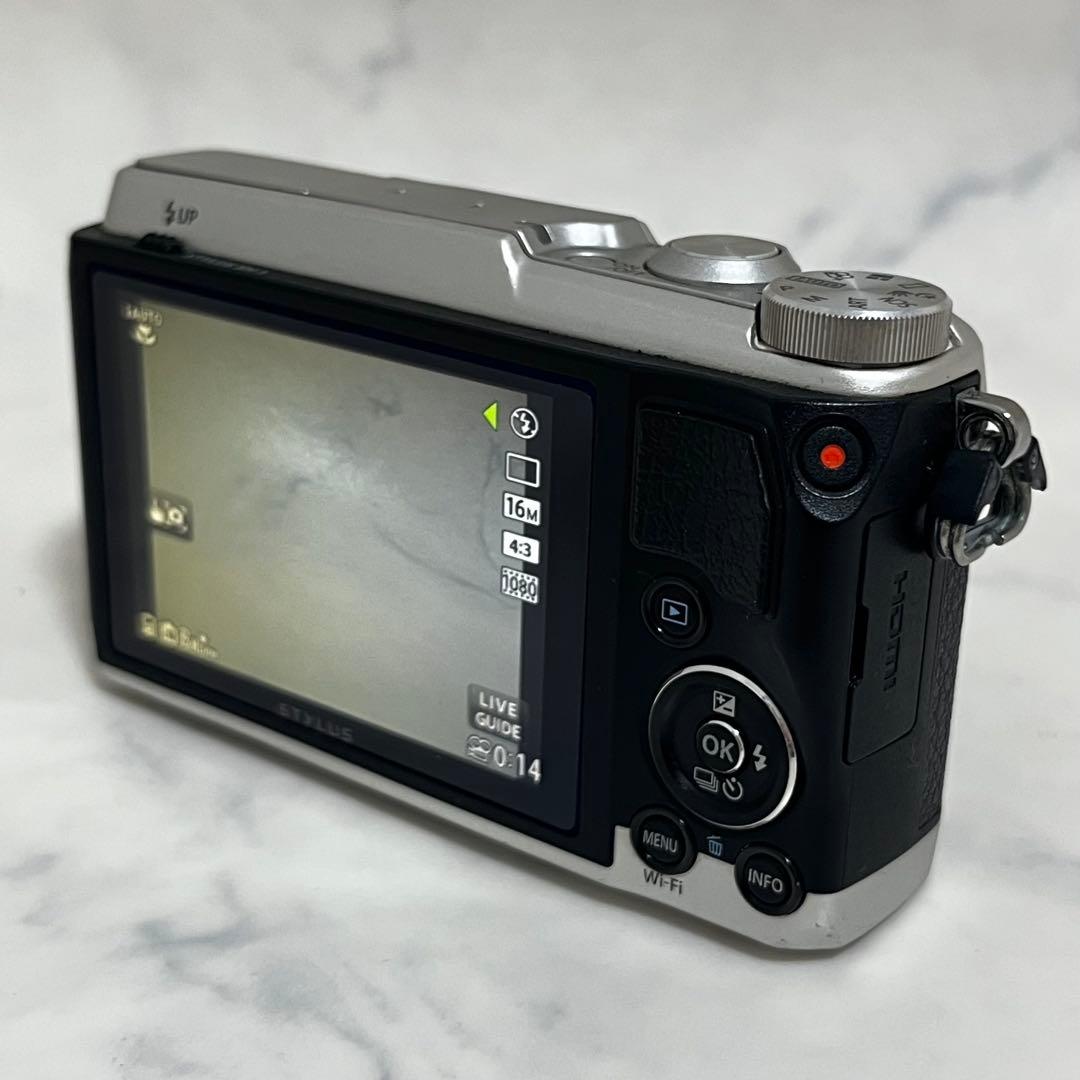 OLYMPUS オリンパス STYLUS SH-1 デジカメ