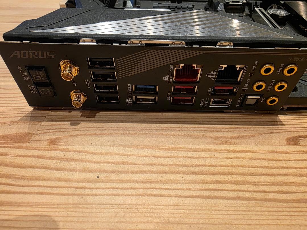 GIGABYTE X570 AORUS MASTER マザーボード